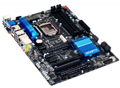 Gigabyte GA-Z77X-UD3H-WB WiFi Image 01
